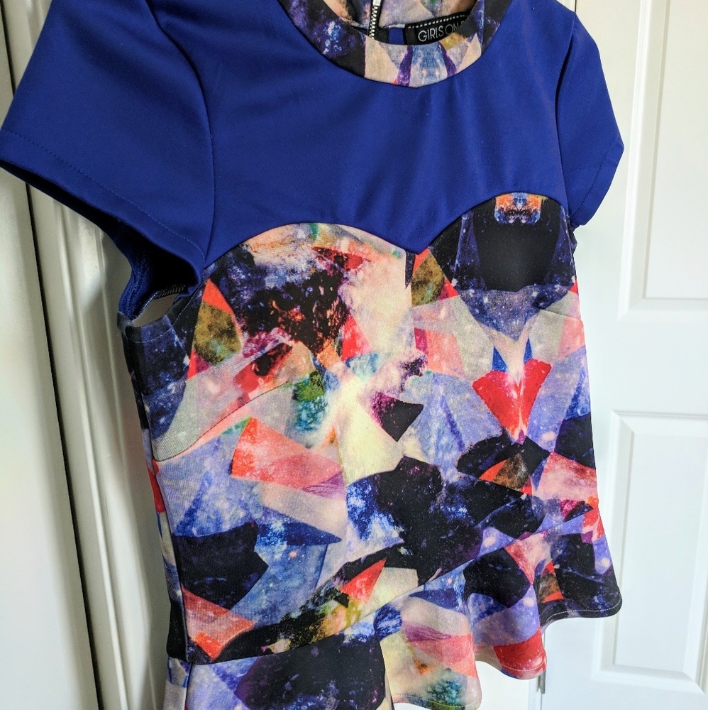 Multi color top